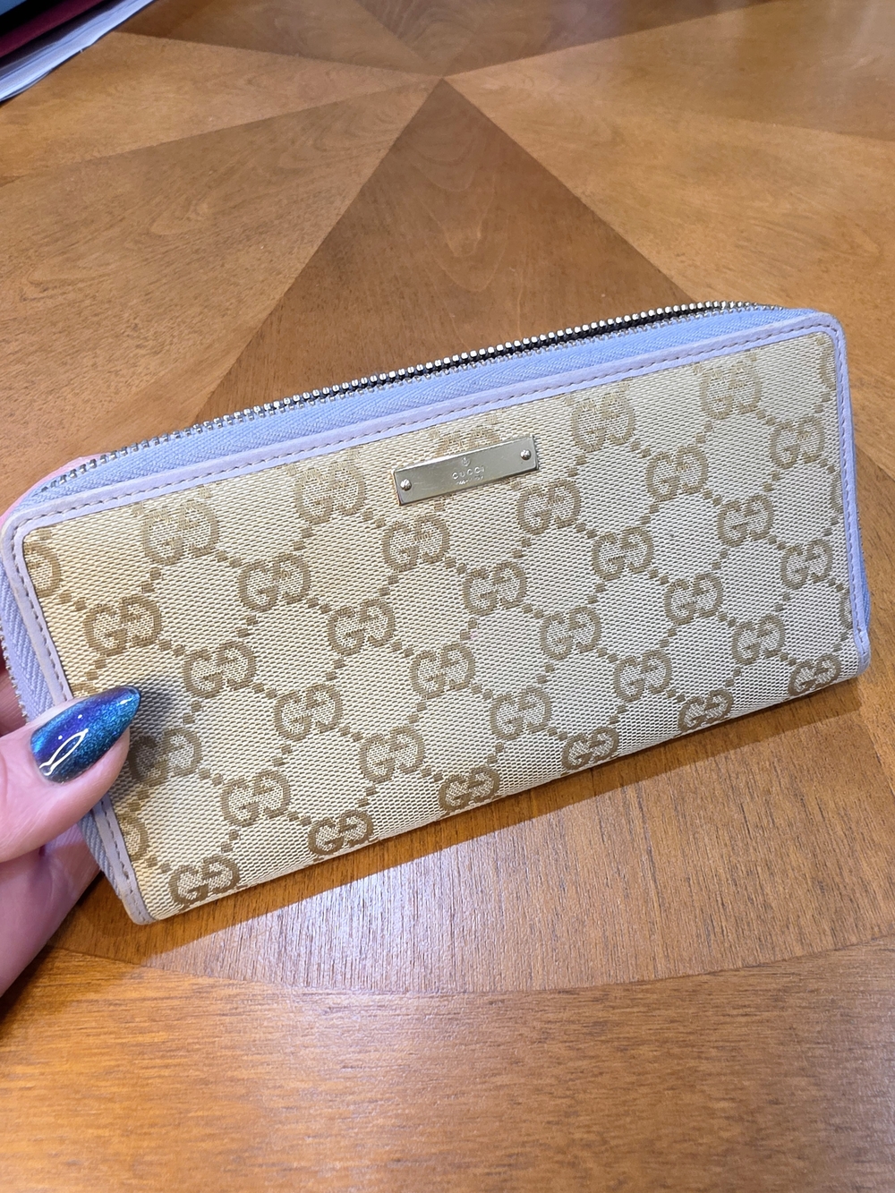 Gucci Beige & Lavender GG Supreme Zip-Around Wallet